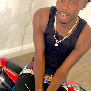 Meet your Posher, Robert